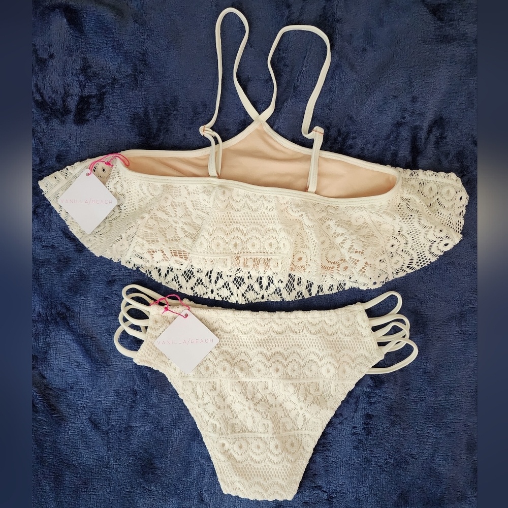 Lace Bikini Set bundle - Picture 3 of 9